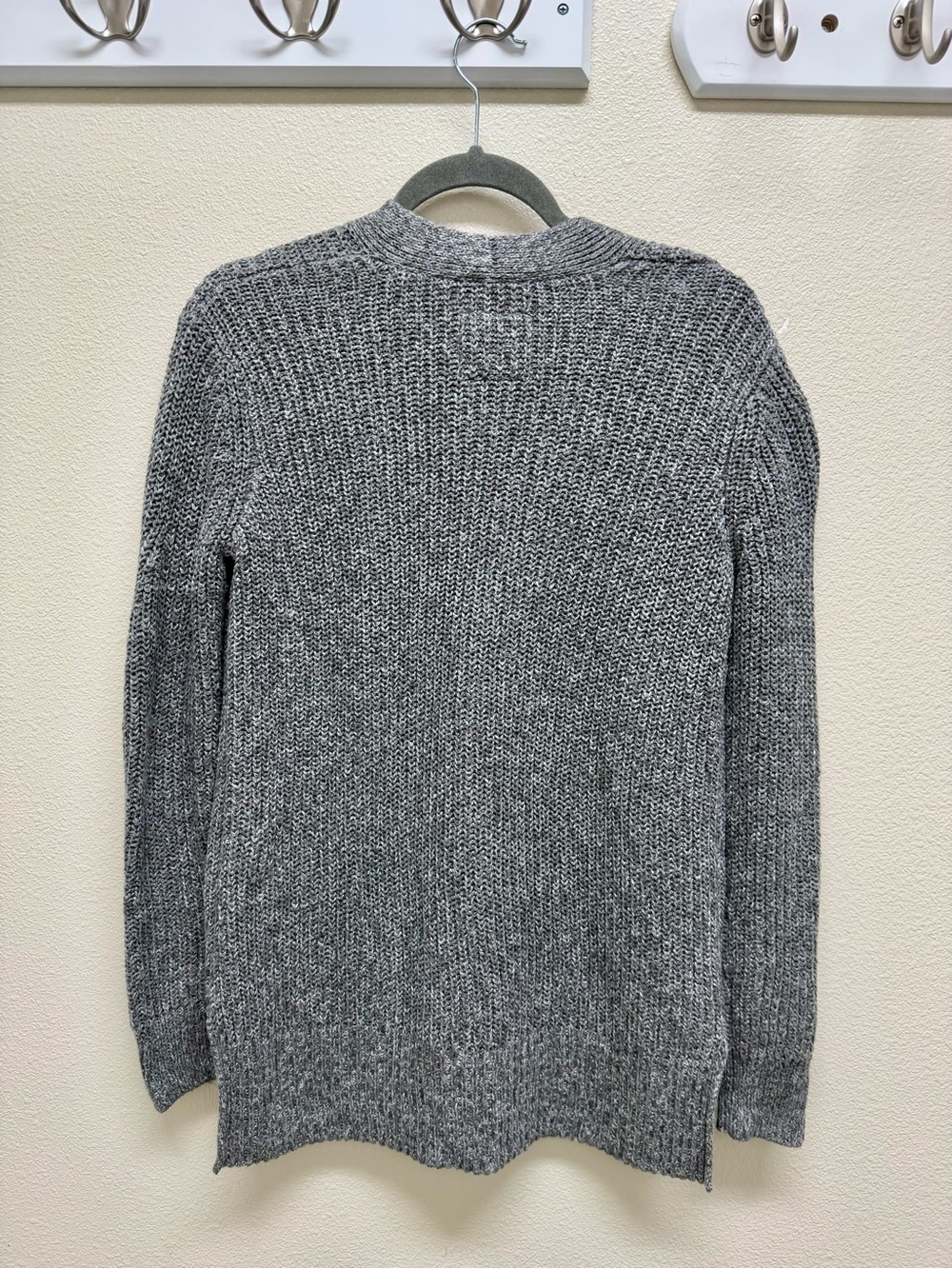 Abercrombie Gray Grandpa Cardigan Marled Knit Slouchy Preppy Women’s M - Picture 3 of 12